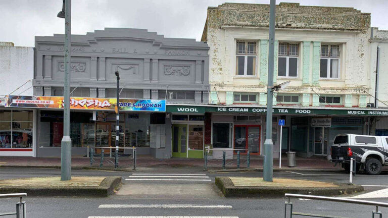 52-54-Victoria-Street-Dargaville-0310-New-Zealand-1